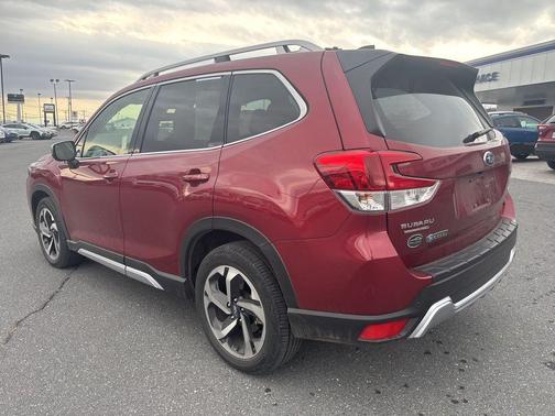 2024 Subaru Forester Touring