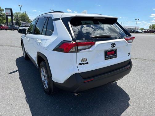 Ice 2025 Toyota RAV4 XLE