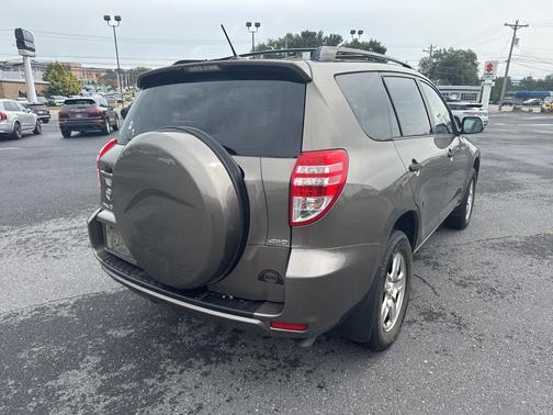 2009 Toyota RAV4 Base