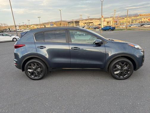 2022 Kia Sportage S