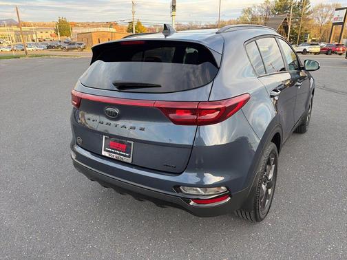 2022 Kia Sportage S