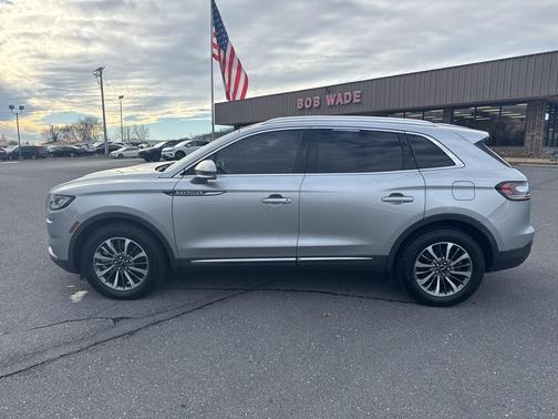 2023 Lincoln Nautilus Standard