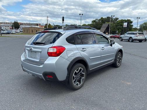 Ice Silver Metallic 2016 Subaru Crosstrek 2.0i Premium