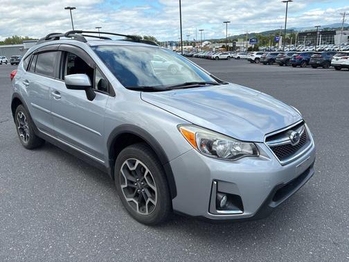 Ice Silver Metallic 2016 Subaru Crosstrek 2.0i Premium