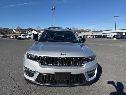 2022 Jeep Grand Cherokee 4xe Base