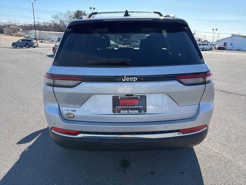 2022 Jeep Grand Cherokee 4xe Base