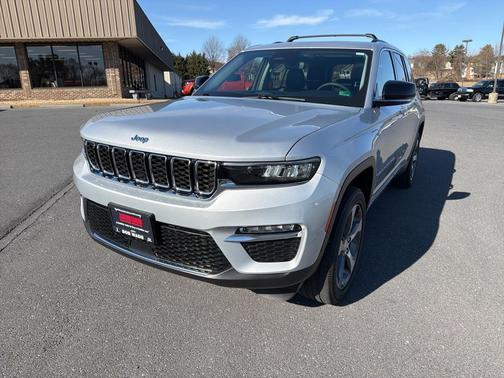 2022 Jeep Grand Cherokee 4xe Base