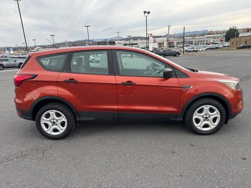 2019 Ford Escape S
