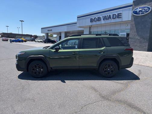Deep Emerald Green 2026 Subaru Outback Limited