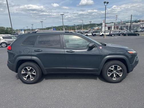 2017 Jeep Cherokee Trailhawk