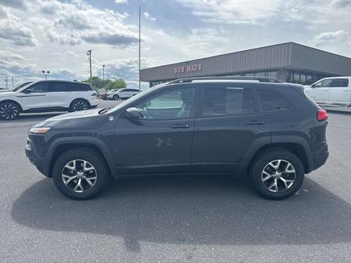 2017 Jeep Cherokee Trailhawk