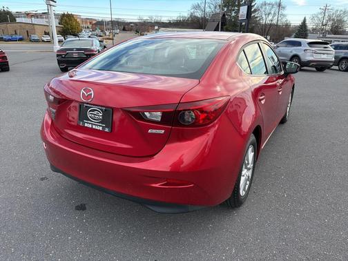 2016 Mazda Mazda3 i Sport