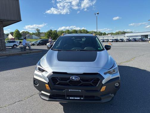 Ice Silver Metallic 2025 Subaru Crosstrek Wilderness