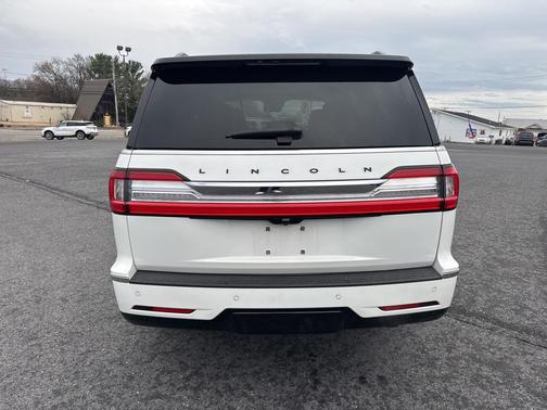 2021 Lincoln Navigator Black Label