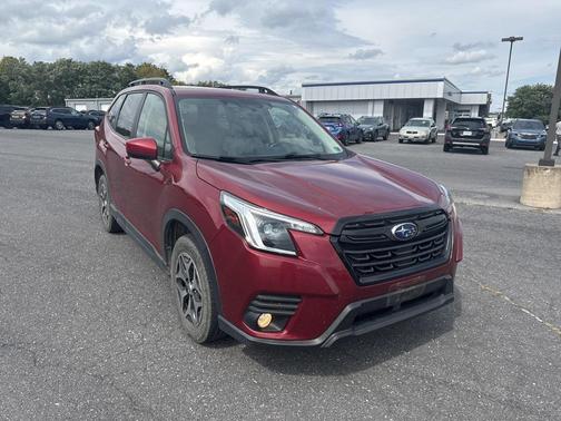 2022 Subaru Forester Premium