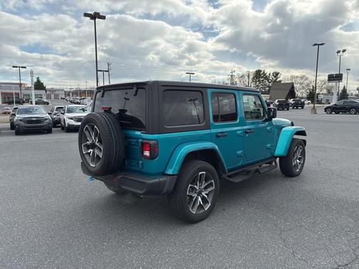 2024 Jeep Wrangler 4xe Sport S