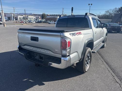 2022 Toyota Tacoma TRD Off-Road