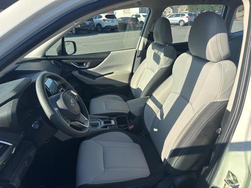 2020 Subaru Forester Base