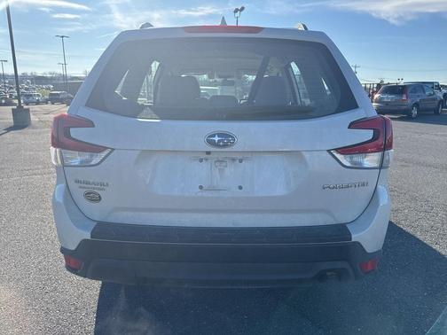 2020 Subaru Forester Base