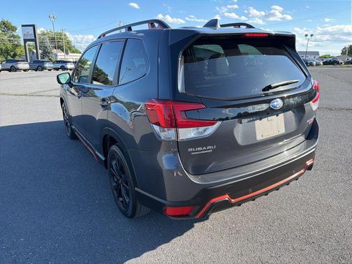 Magnetite Gray Metallic 2023 Subaru Forester Sport