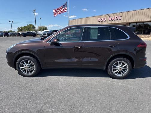 2016 Porsche Cayenne Base
