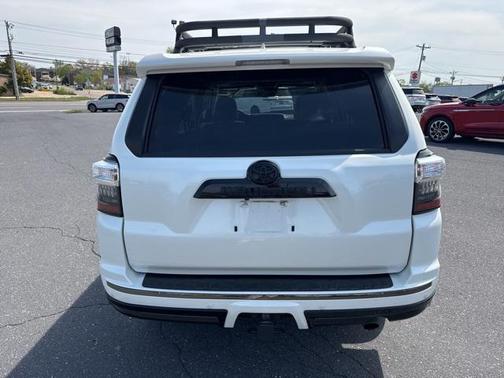 2021 Toyota 4Runner Nightshade