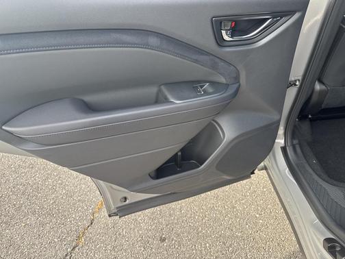 2025 Subaru Forester Hybrid Limited