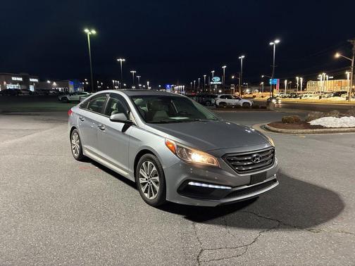 2016 Hyundai SONATA Sport