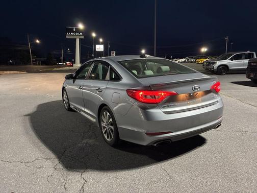 2016 Hyundai SONATA Sport