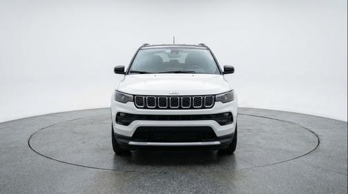 Bright White Clearcoat 2025 Jeep Compass Limited