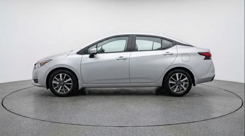 Brilliant Silver Metallic 2025 Nissan Versa 1.6 SV