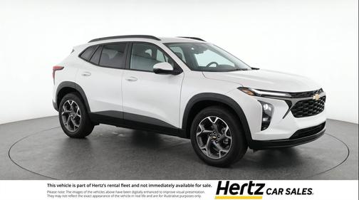 Summit White 2025 Chevrolet Trax LT