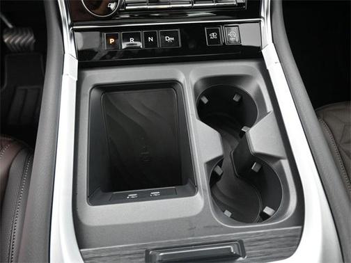 2025 Nissan Armada Platinum Reserve