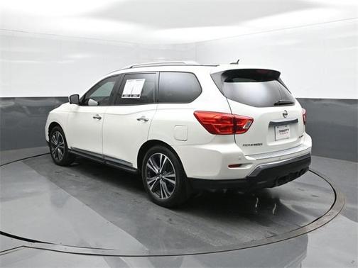 2018 Nissan Pathfinder Platinum