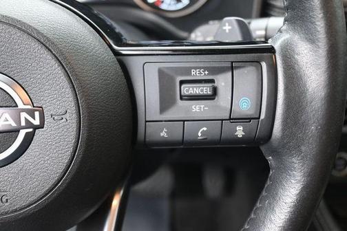 Champagne Silver 2023 Nissan Rogue SL