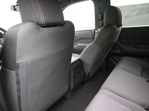 Glacier White 2026 Nissan Frontier SV