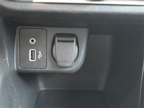 2022 Nissan Versa 1.6 SV