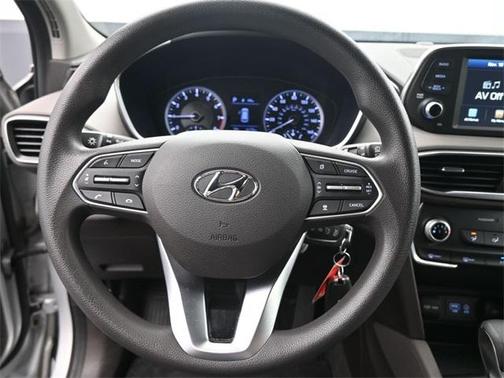 2019 Hyundai SANTA FE 2.4 SE