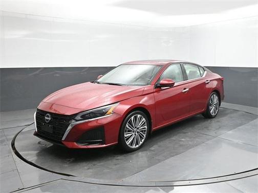 2025 Nissan Altima SL