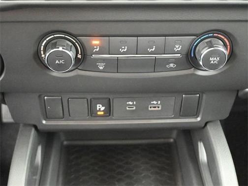 2025 Nissan Frontier S