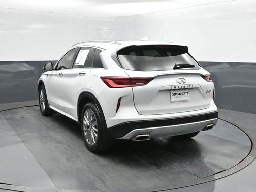 2023 INFINITI QX50 Luxe