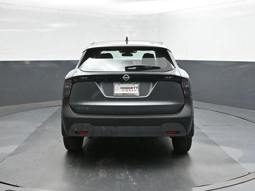 Gun Metallic 2026 Nissan Kicks S