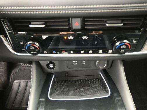 2t Chpn Blk Roo 2026 Nissan Rogue Platinum