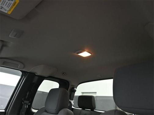 2023 Nissan Frontier S