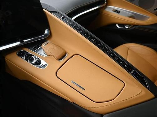 2020 Chevrolet Corvette Stingray w/2LT