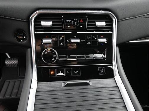 2025 Nissan Armada SL