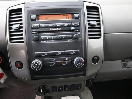 2012 Nissan Frontier SL