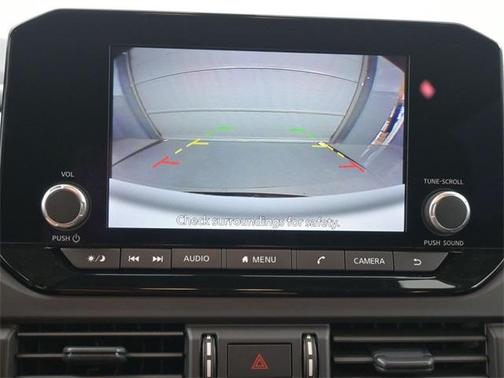2025 Nissan Pathfinder S