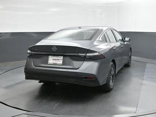 Gun Metallic 2026 Nissan Sentra SV