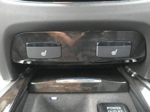 2018 Acura RLX Technology Package